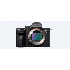 SONY A7M3 + 24-105mm (ILCE-7M3 GBDI) + Cashback 500 zł