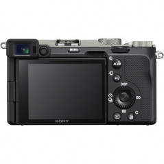 Sony A7C + 28-60mm f/4-5.6 srebrny