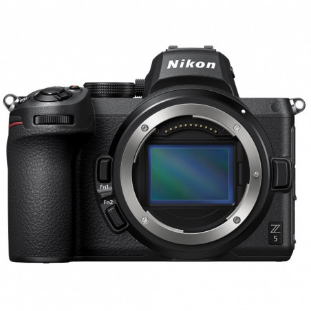 Nikon Z5 + Nikkor 24-200mm f/4-6.3