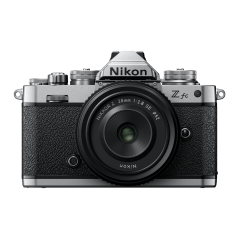 Nikon Z fc + Nikkor 28mm f/2.8 SE
