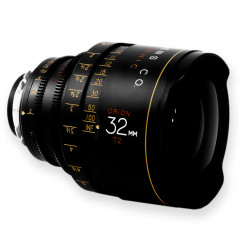 Atlas Lens Orion 32mm Anamorphic Prime metric scale