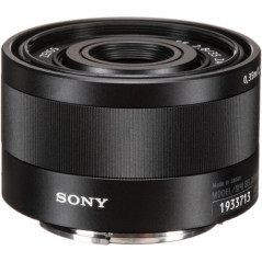 Sony Sonnar T* FE 35mm f/2.8 ZA