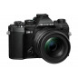 OM SYSTEM OM-5 z ob M.Zuiko Digital ED 12-45 mm f/4.0 PRO