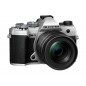OM SYSTEM OM-5 z ob M.Zuiko Digital ED 12-45 mm f/4.0 PRO