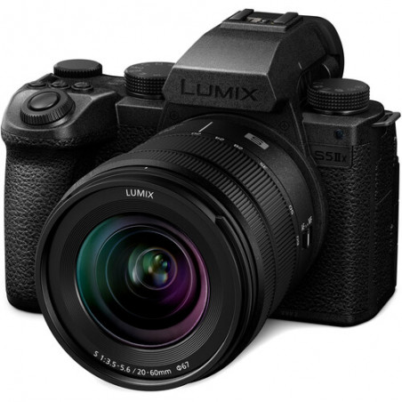 Panasonic Lumix S5 IIX z Lumix S 20-60mm f/3.5-5.6 + rabat 870zł z kodem: LX780 + rabat do 4400zł na obiektyw Lumix