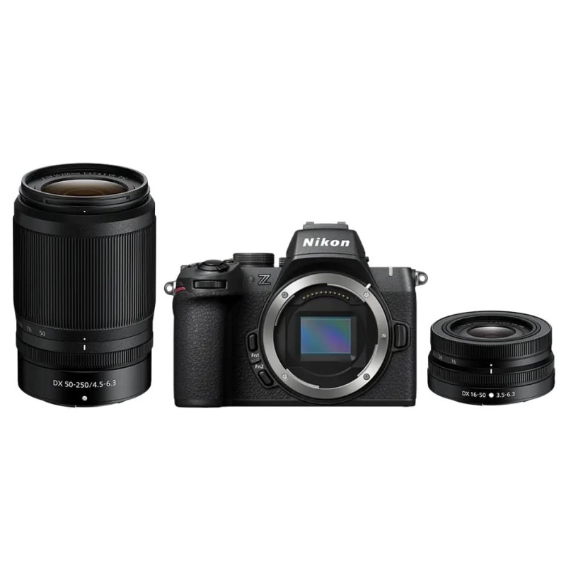 Nikon Z50 II z obiektywem 16-50mm f/3.5-6.3 VR i 50-250mm f/4.5-6.3 VR