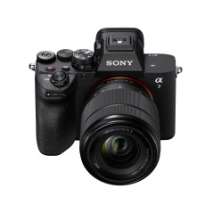 Sony A7 IV z obiektywem FE 28-70mm f/3.5-5.6 II