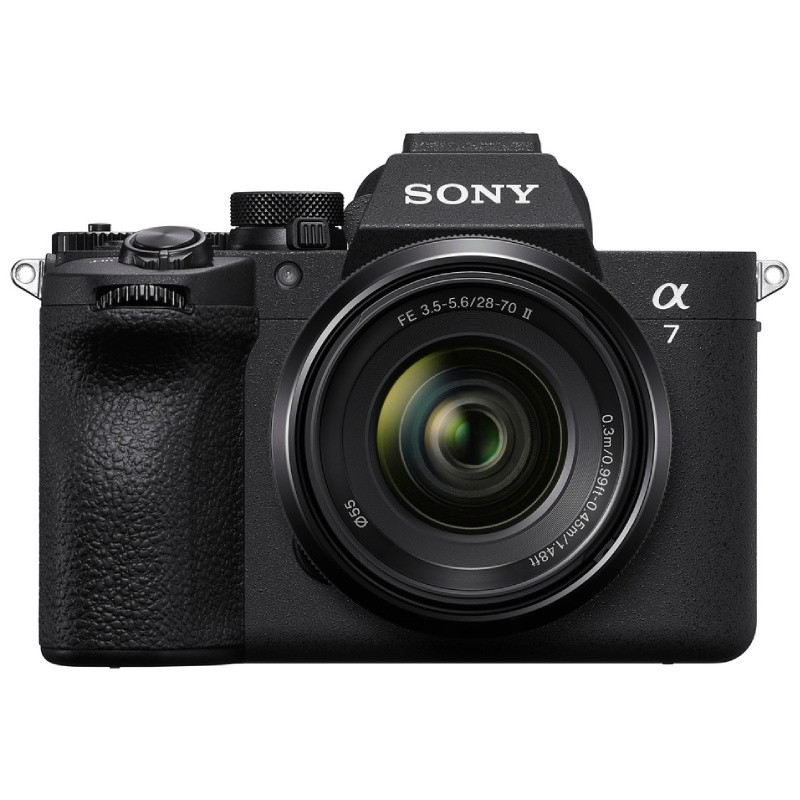 Sony A7 IV z obiektywem FE 28-70mm f/3.5-5.6 II