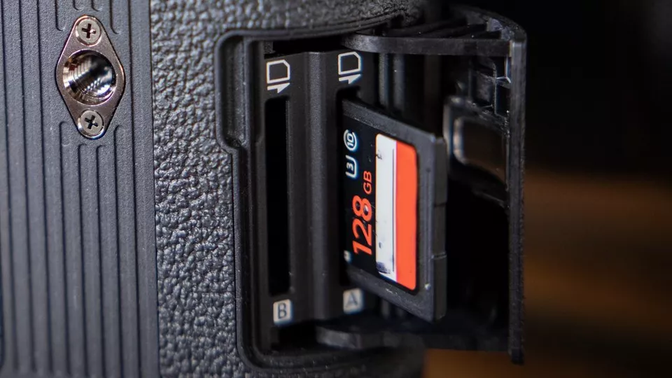 Canon XF-AVC
