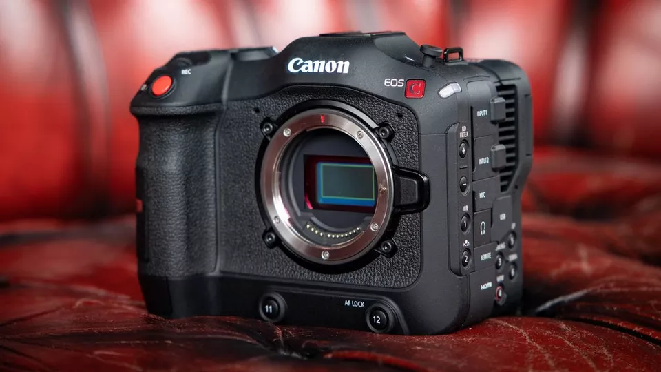 Canon C70