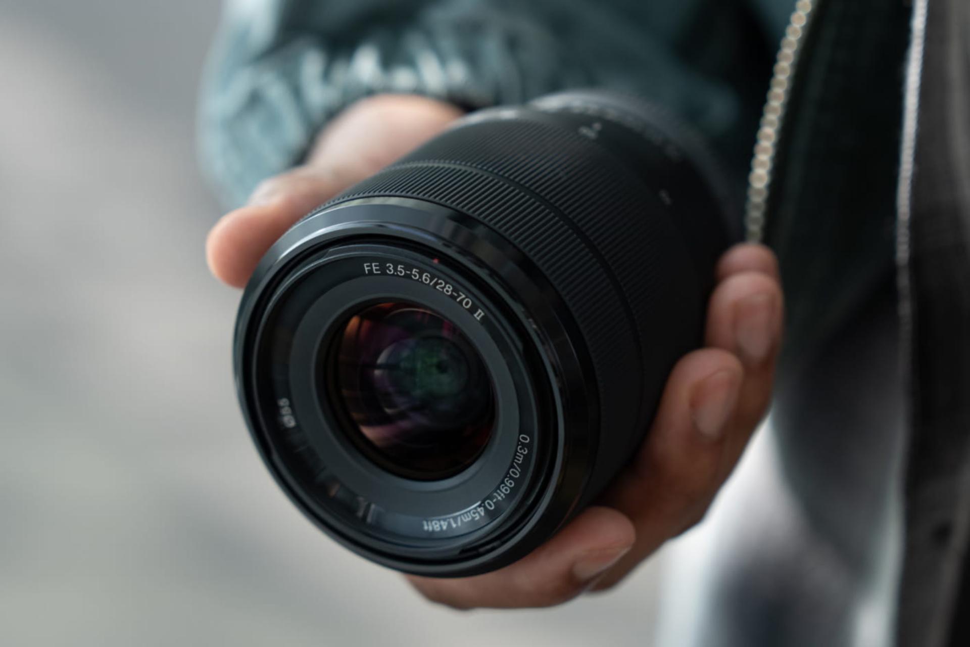 Sony FE 28-70 mm F3.5-5.6 OSS II